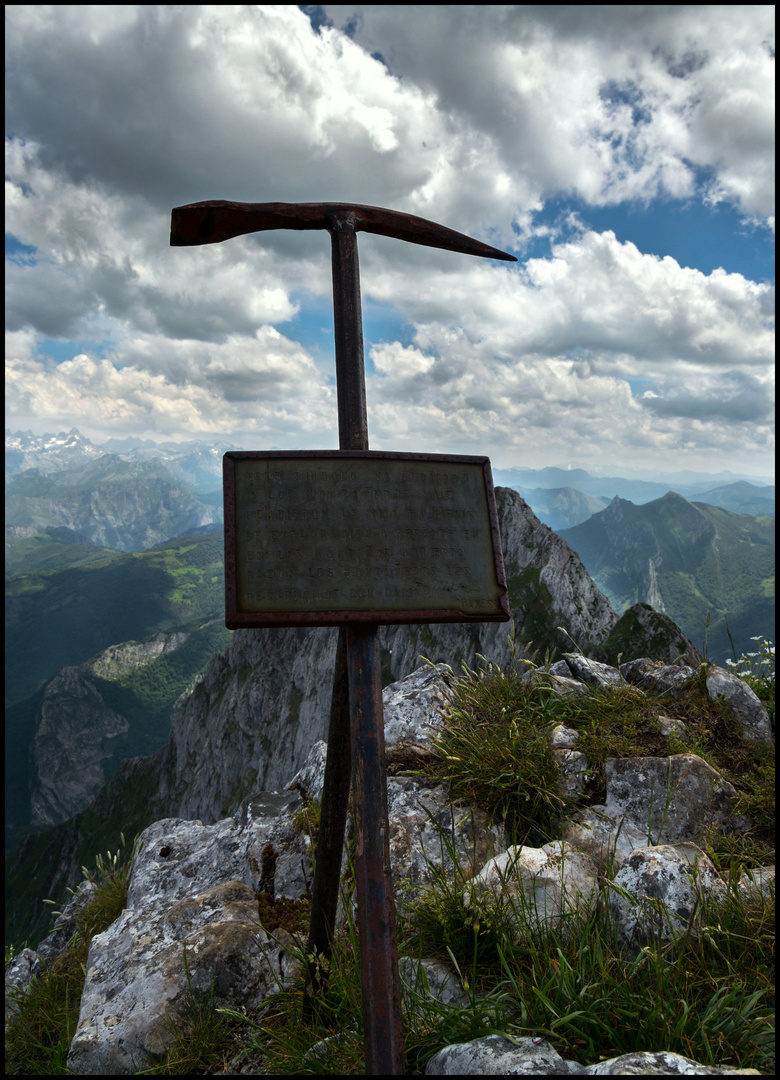 Cima del Tiatordos