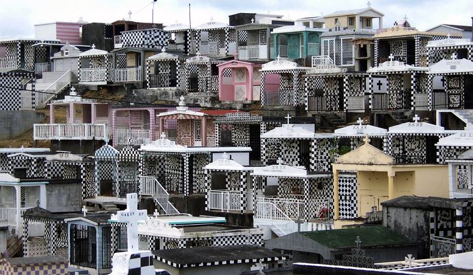 cimetière de Morne à l'eau en Guadeloupe
