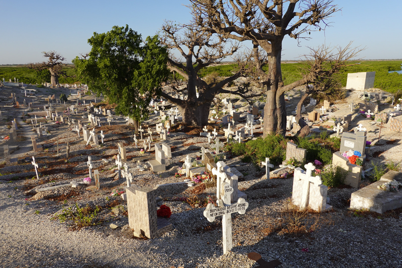 Cimetière Musulman et chrétien, ile aux coquillages, Sénégal