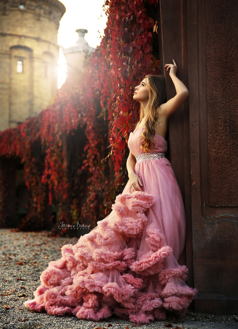 Cinderella Foto Bild Outdoor Fashion Menschen Bilder Auf Fotocommunity