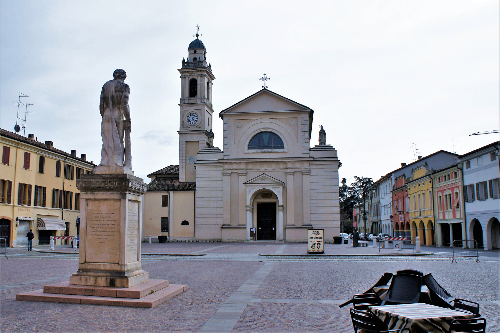 Cinema - Don Camillo und Peppone