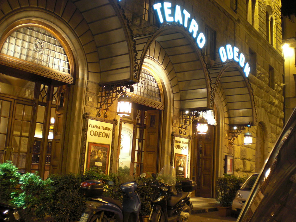 cinema teatro Odeon/ Firenze