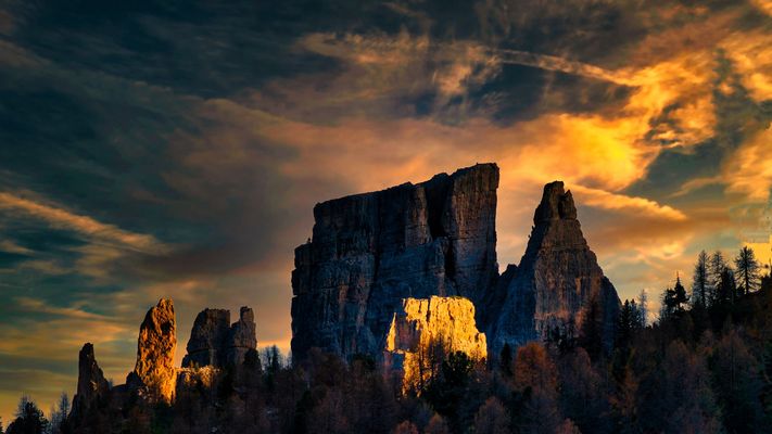 Cinque Torri im Abendlicht