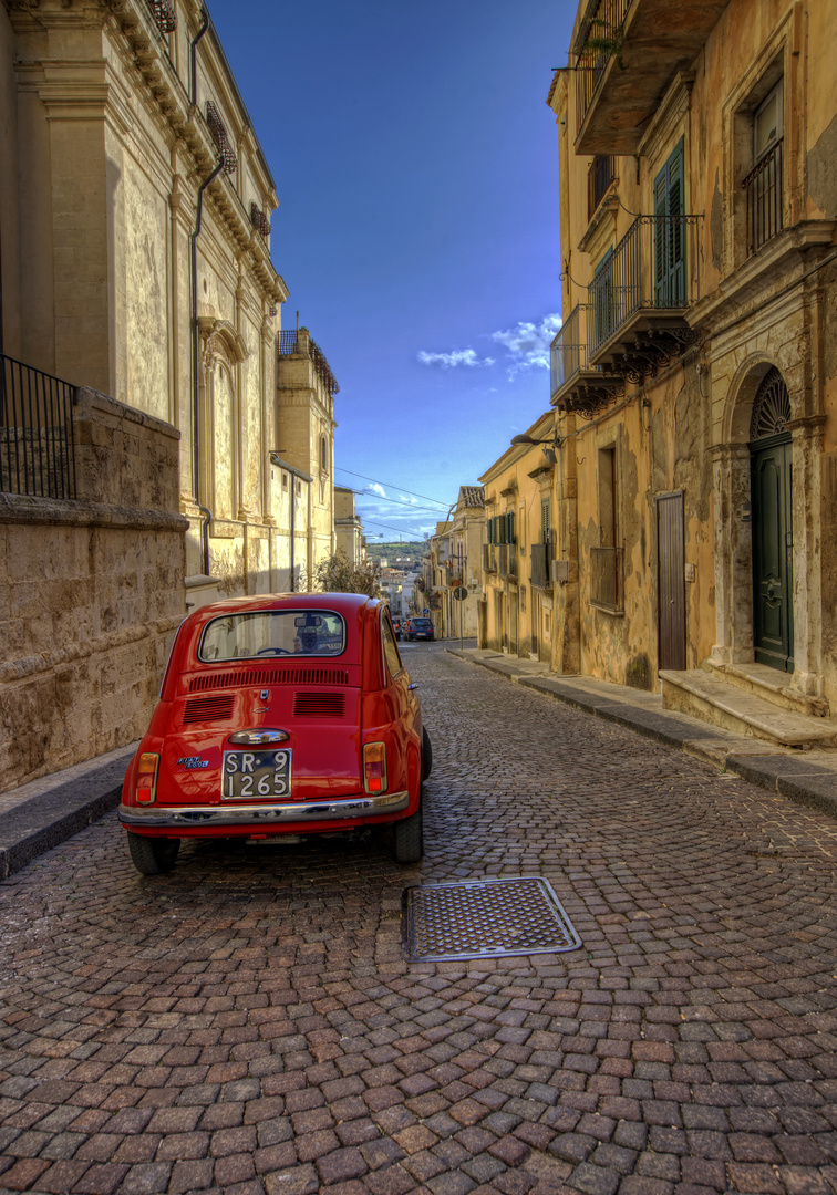 Cinquecento, rot muss er sein, Farbe ist egal...