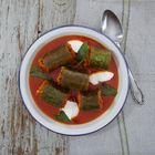 Ciorba mit gefüllten Zucchini und Sauerrahm - Ciorba de dovlecei umpluti