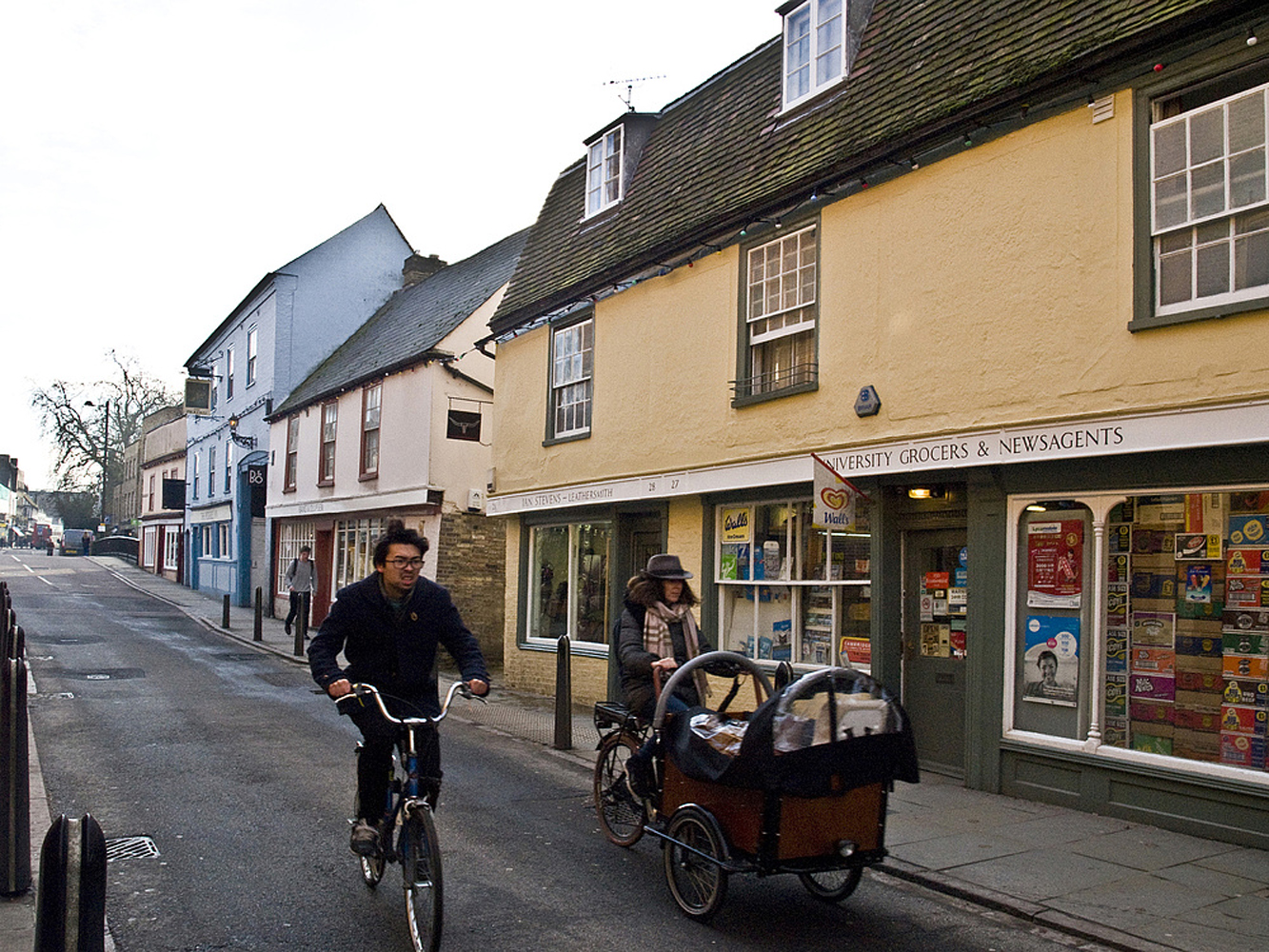 Circulation  --   Magdalena Street,  Cambridge  --  Verkehr