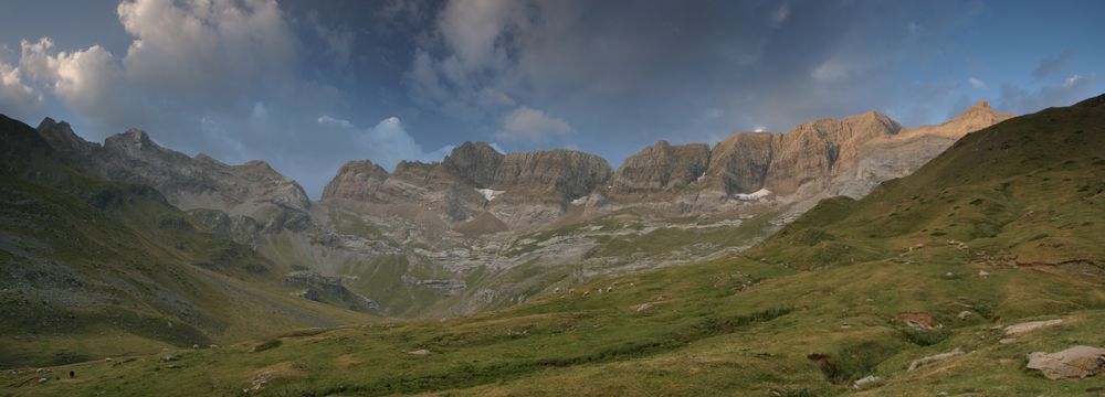 Cirque d'Estaubé au petit matin