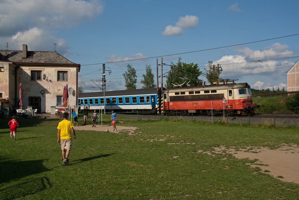 Citice Foto & Bild vordergrund wiese Bilder auf