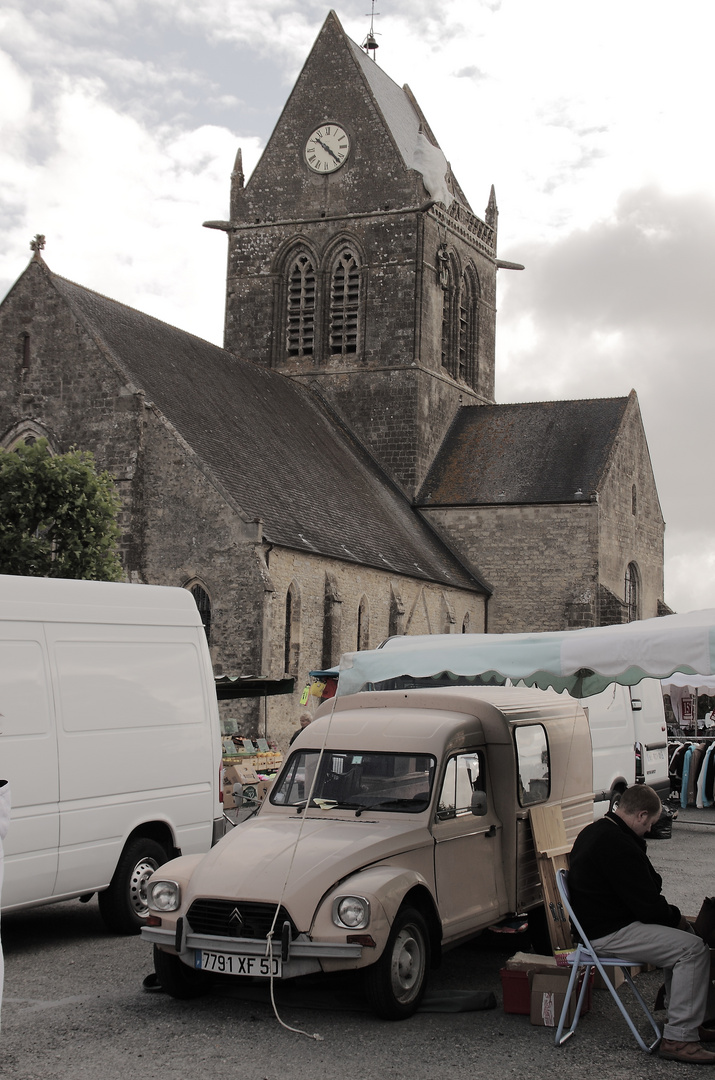 Citroen a la Normandie 3 - oder Markttag in Saint Mere Eglise 3