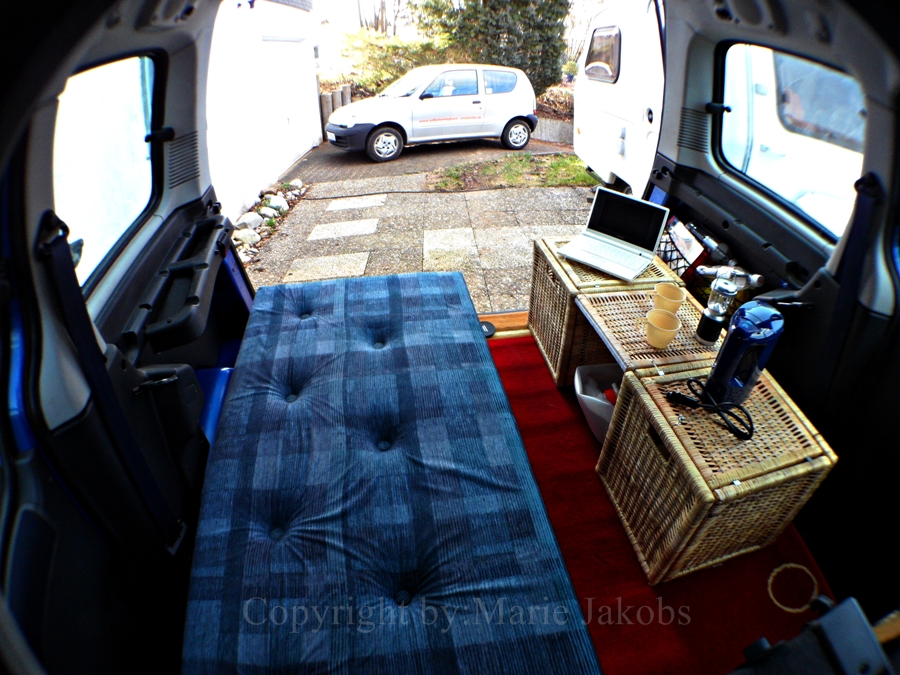 Citroen Berlingo als Mini-Camper Bild Nr.3