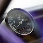 Citroen (Bj. 1954) 2CV Tachometer mit Schaltpunkten - von DSG war keine Rede