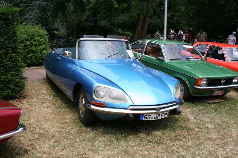 Citroen DS....