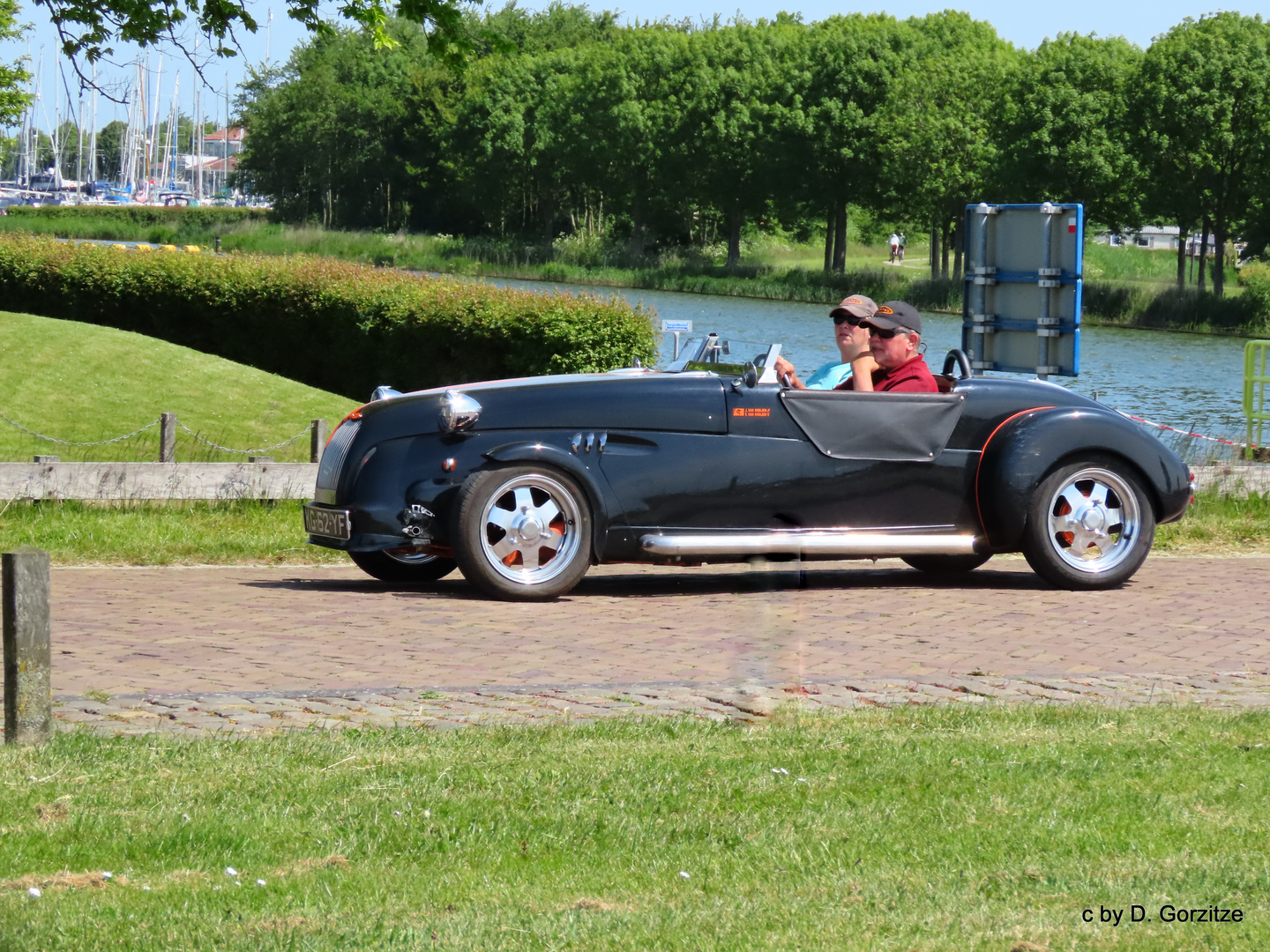 CITROËN 2CV6 BURTON