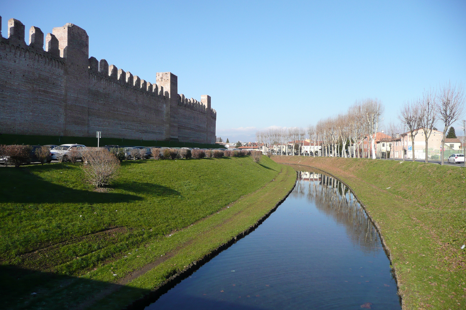 Cittadella, circondata da possenti mura medioevali