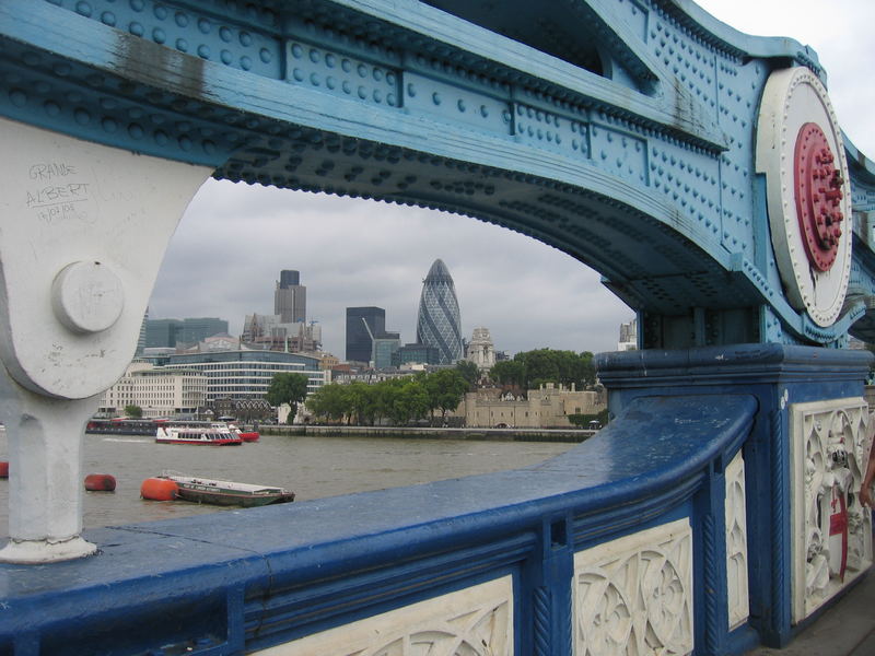 City from London Bridge