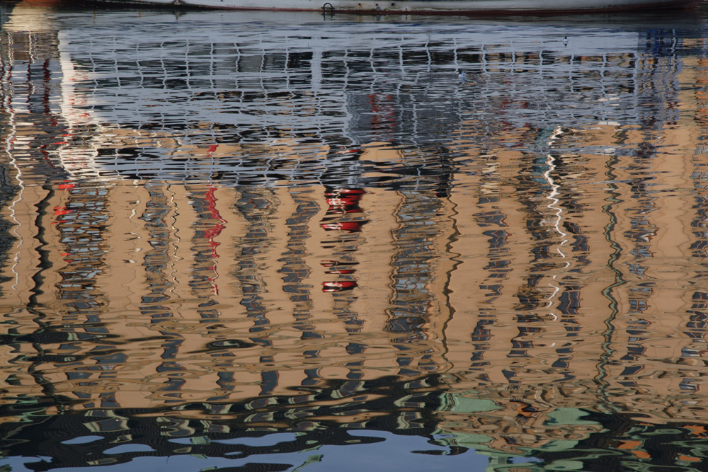 city reflections