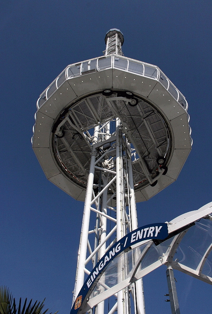 „City-Skyliner“ auf dem Frühjahrs-Dom