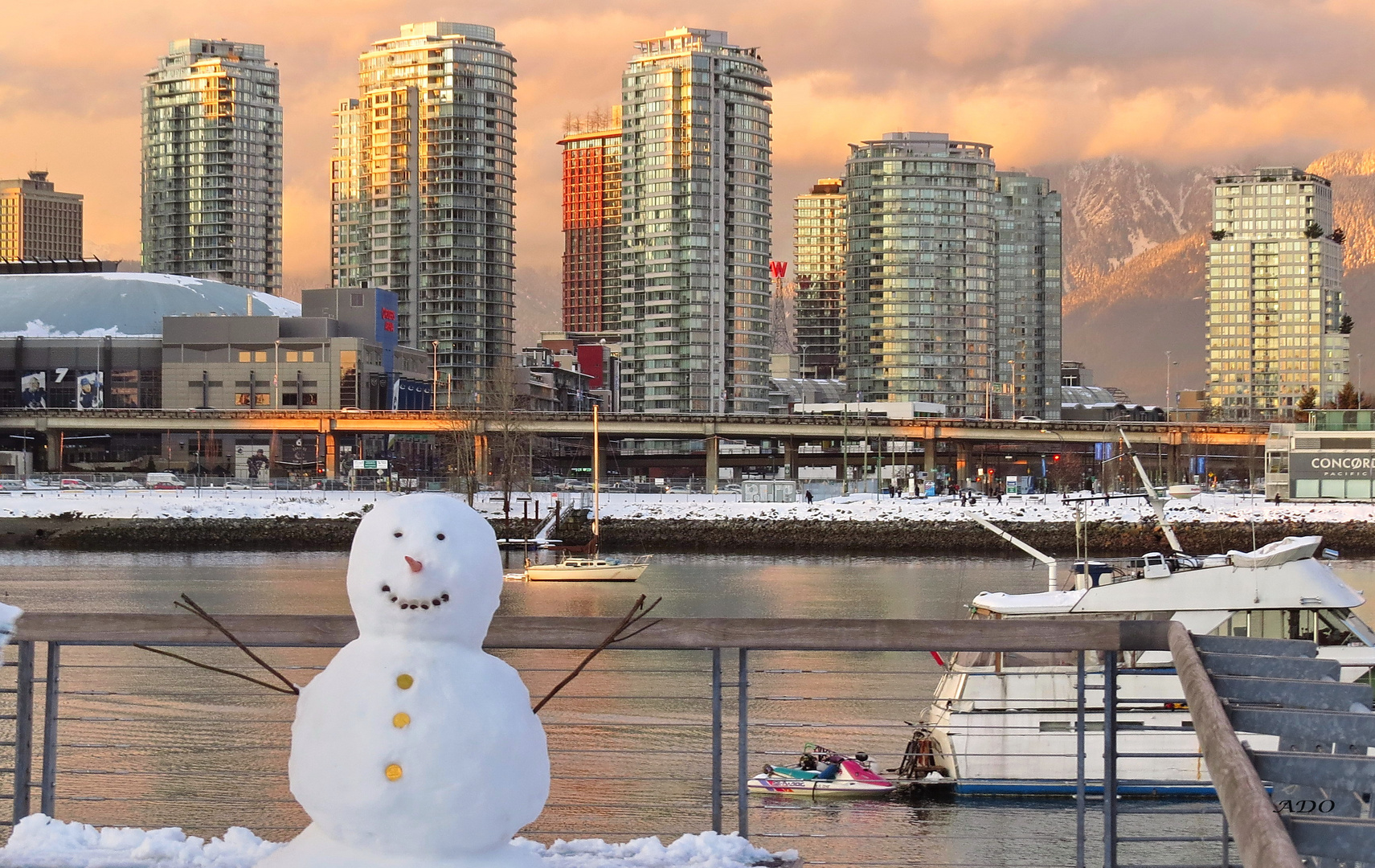 City Snowman