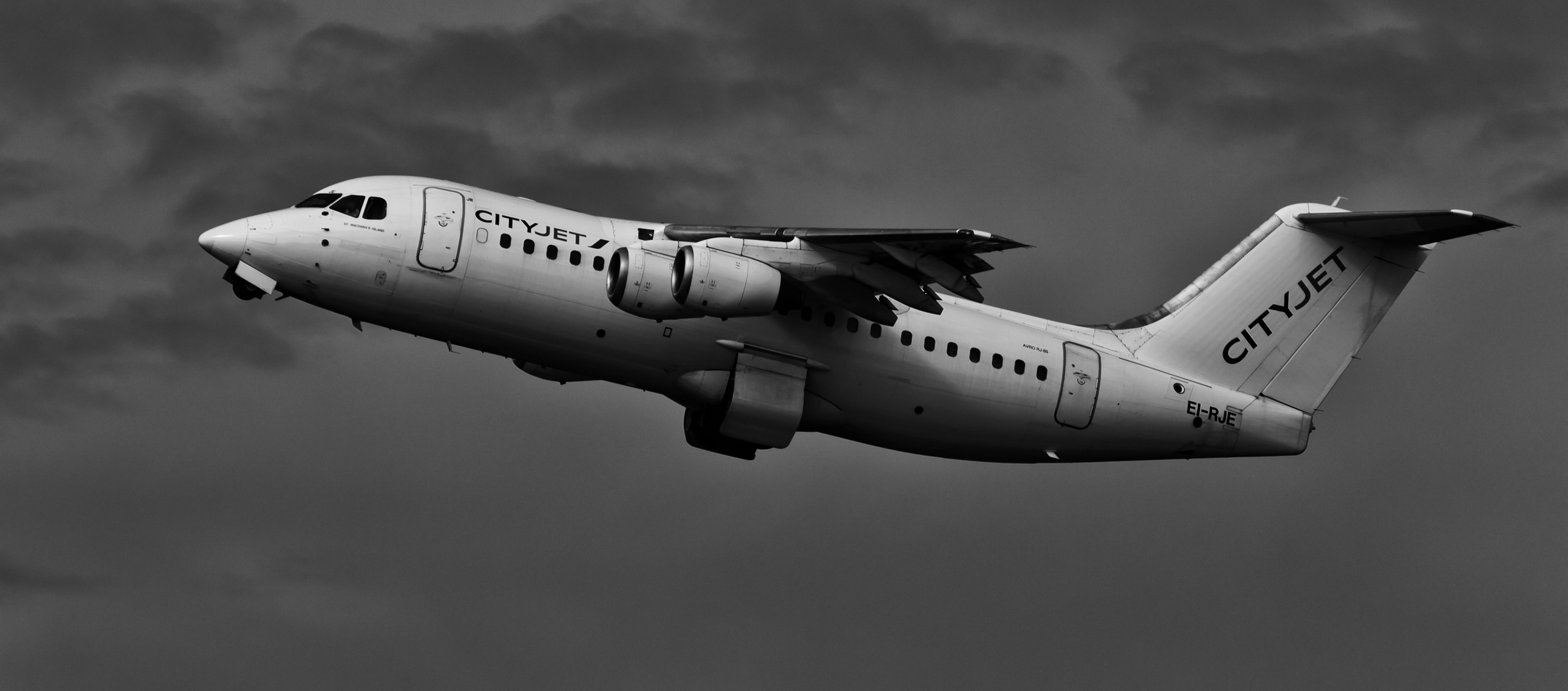 Cityjet Jumbolino Avro RJ85