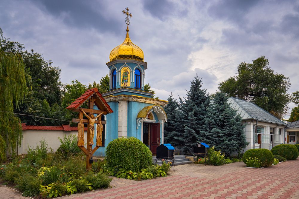 Ciuflea Monastery