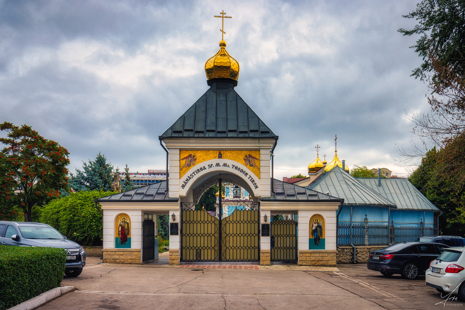 Ciuflea Monastery