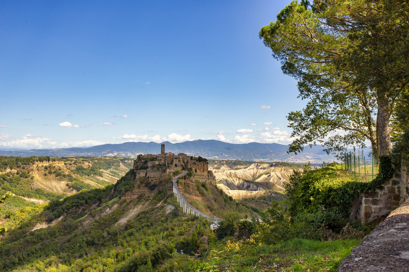 Civita di Bagnoregio - vom „sterbenden Dorf“ zum Vorzeigedorf