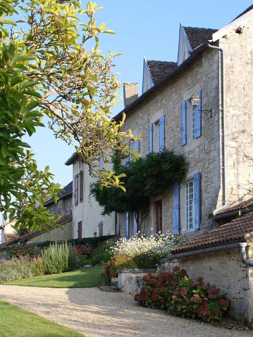 Civray - La Commanderie (des Templiers – XIIème siècle, puis des Hospitaliers de St-Jean )