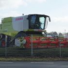 CLAAS Mähdrescher steht an Stadteinfahrt von Harsewinkel Teil 2