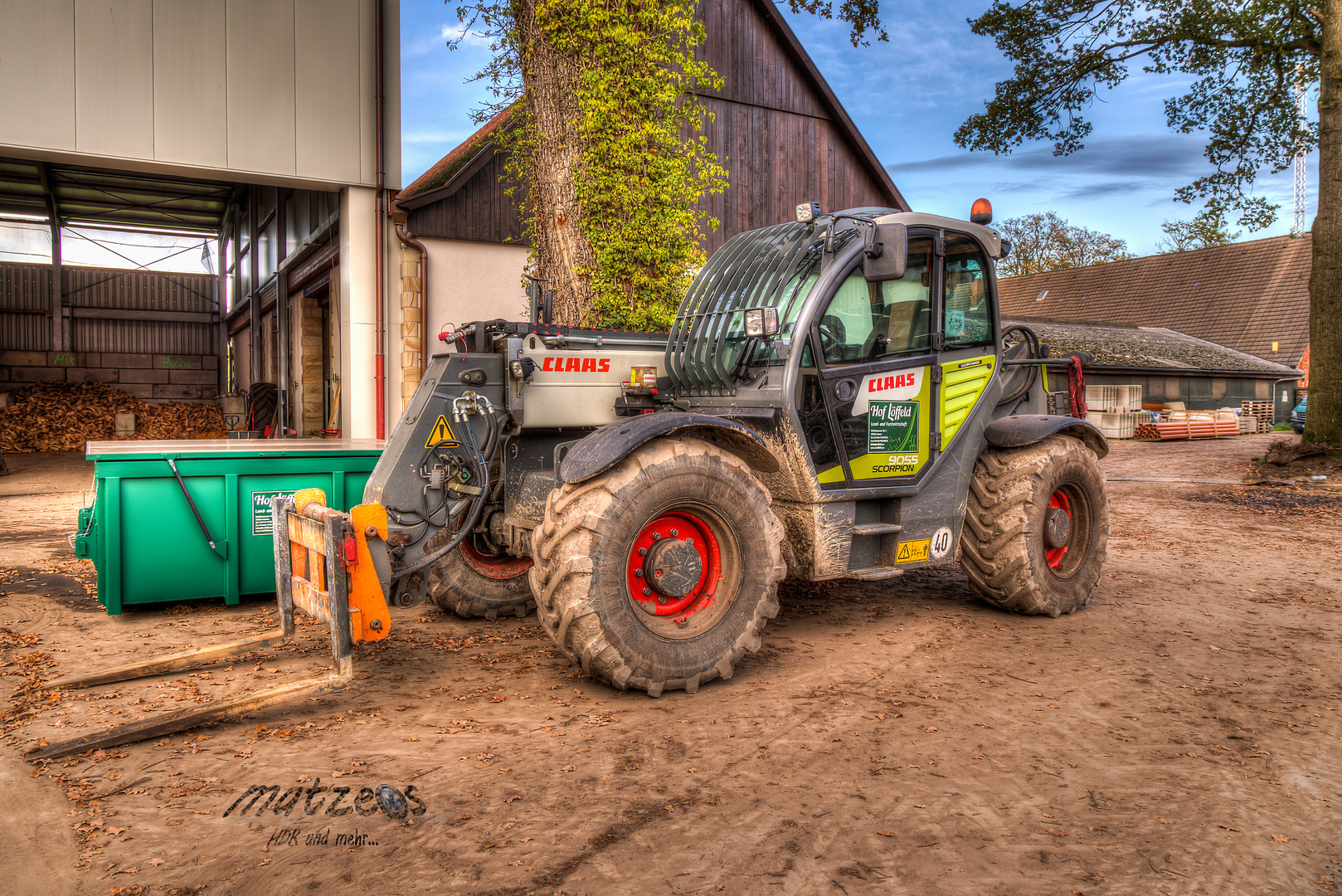 Claas Scorpion 9055