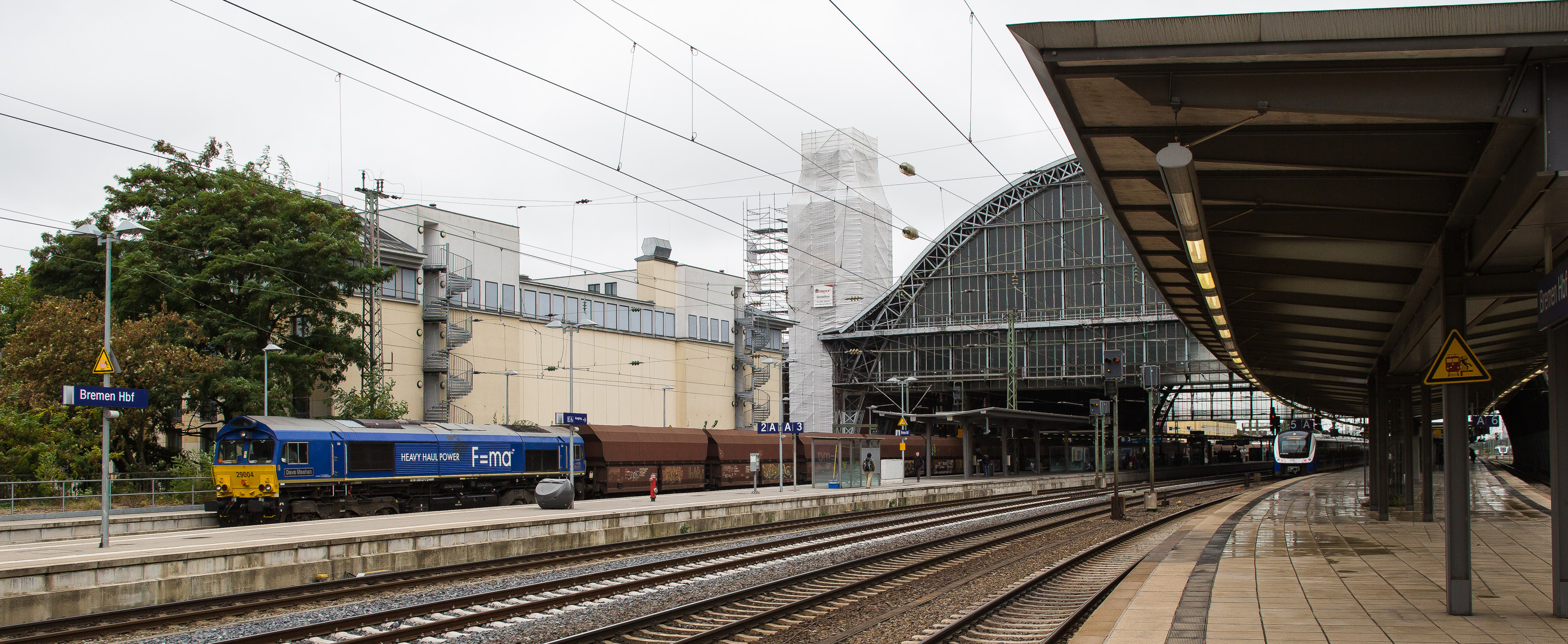 Class 66 mit "Kohlebomber"