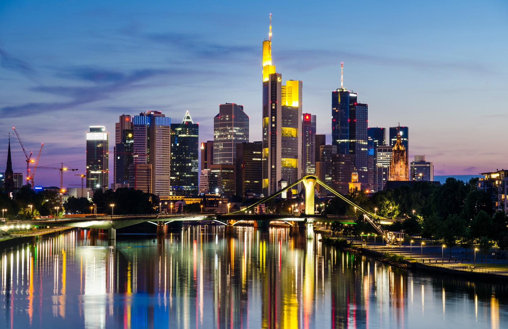 Classic Frankfurt Skyline