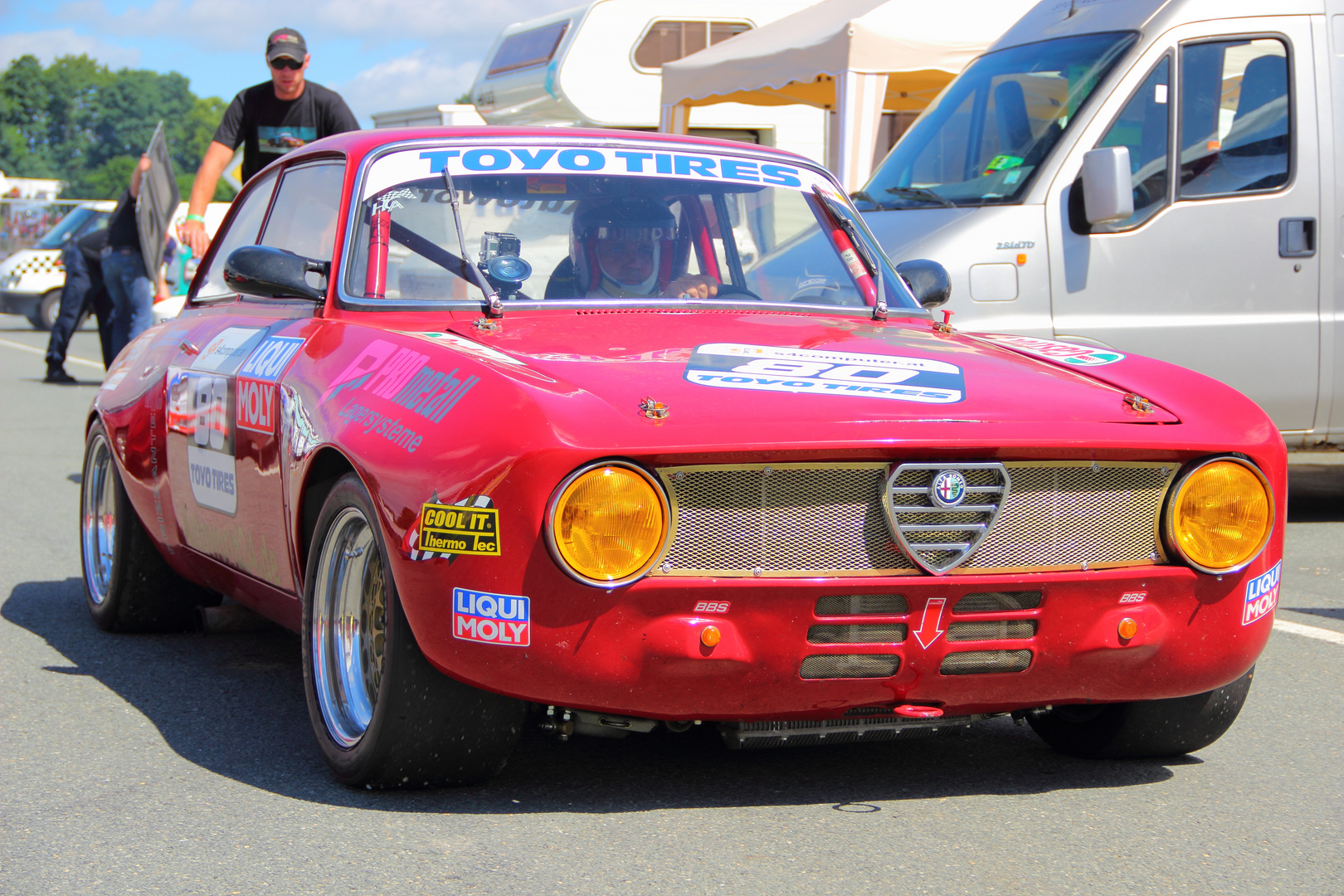 Classic Grand Prix Schleizer Dreieck - Auf dem weg zum Start