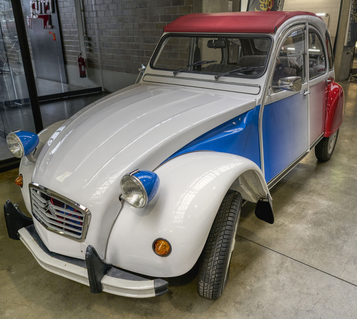 Classic Remise - Citroen 2CV Ente