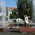 Claudia am Rathausbrunnen in Hannover-06