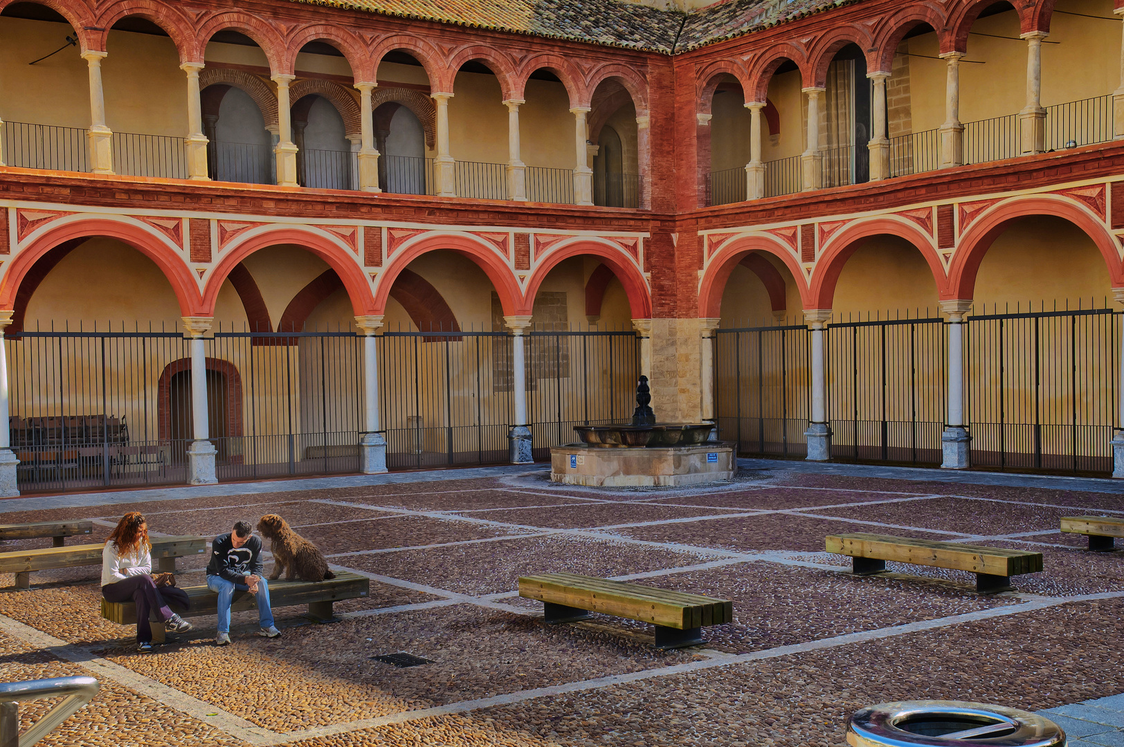 CLAUSTRO DE SAN PEDRO EL REAL