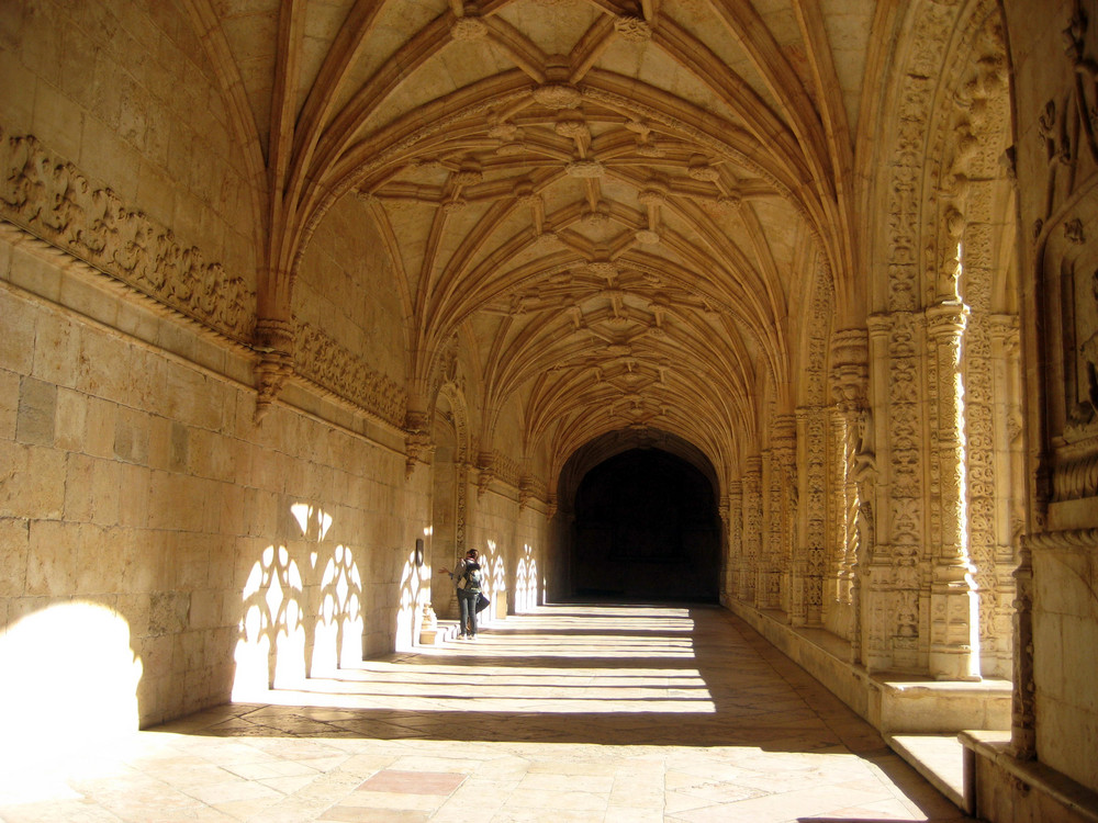 Claustro del Monasterio de Los Jerónimos en Lisboa