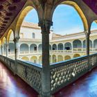 Claustro en Museo Santa Cruz (Toledo)