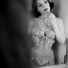 Clea de Velour - Backstage Burlesque