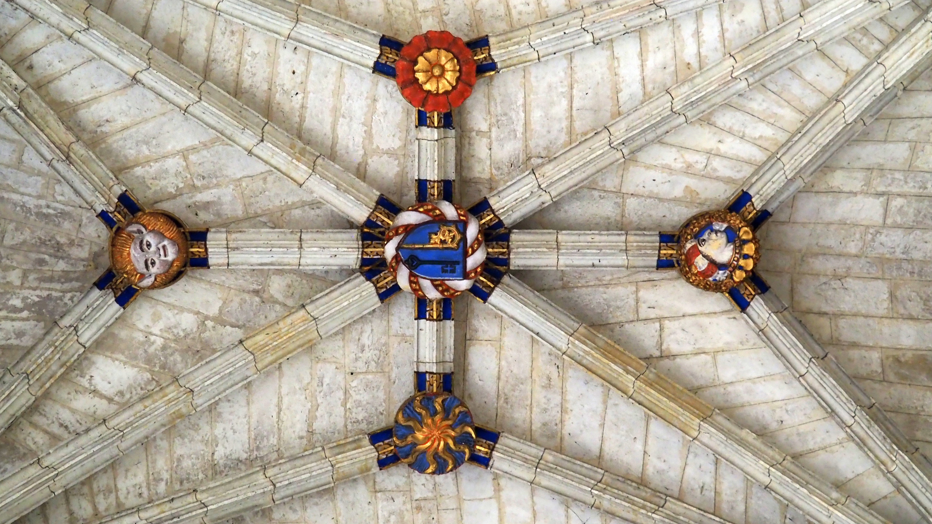 Clés de voûte de la Chapelle Sainte-Eulalie