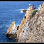 ~ Cliff Divers ~ I   Acapulco