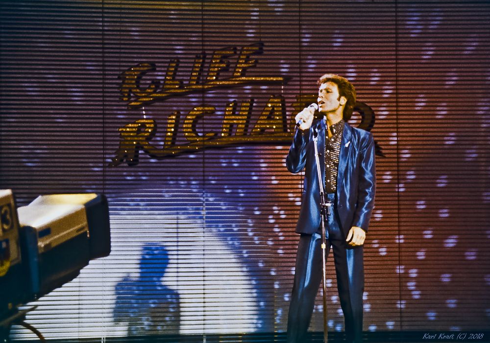 Cliff Richard - lang, lang ist's her