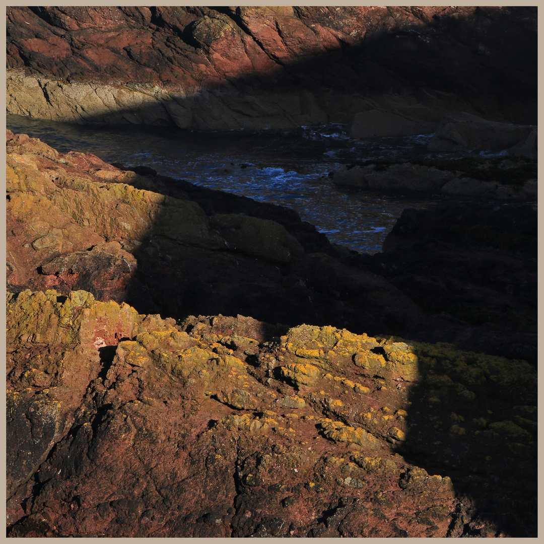 cliffs at horsecastle bay 22