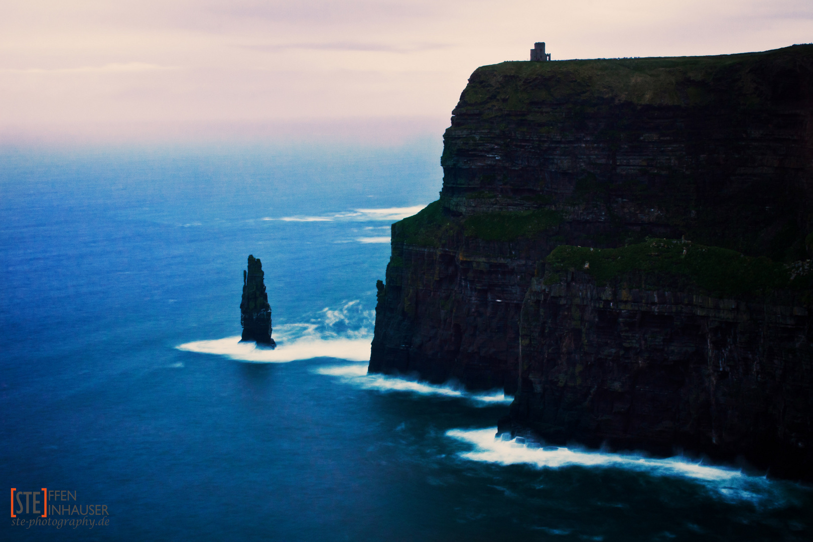 Cliffs of Moher [IRELAND]