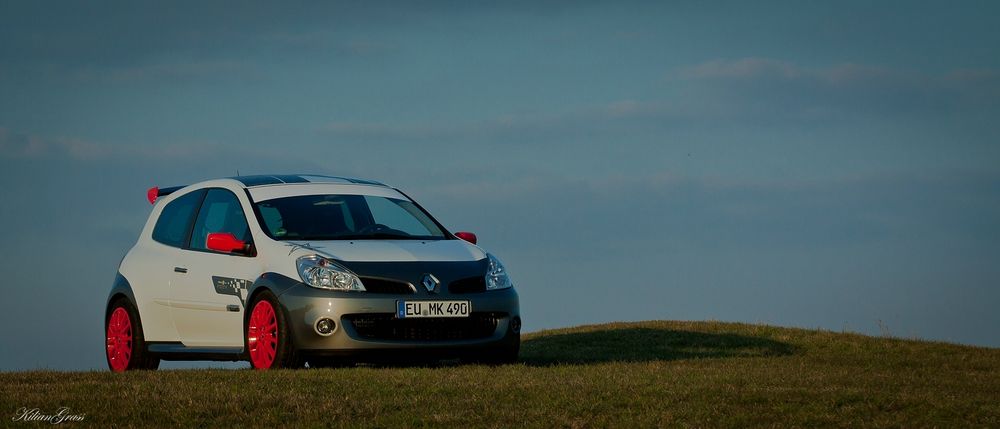 Clio R27 F1