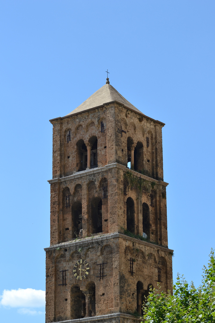 Clocher de Moustiers