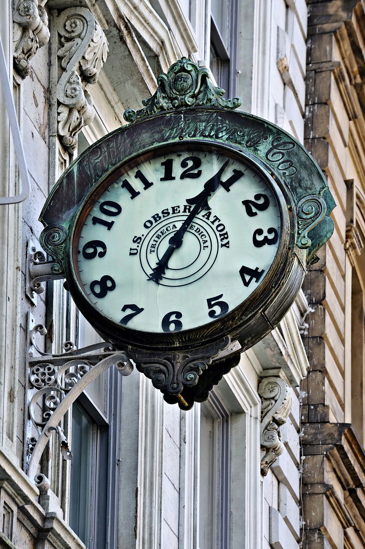 clock in Tribeca