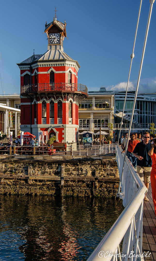 Clocktower an der Waterfront