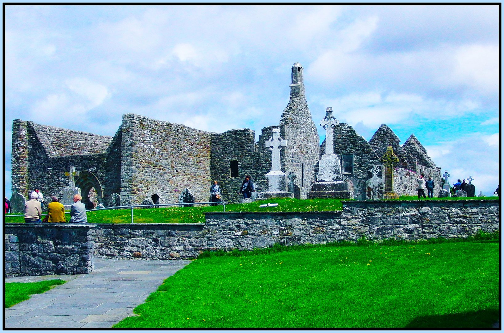 Clonmacnoise 