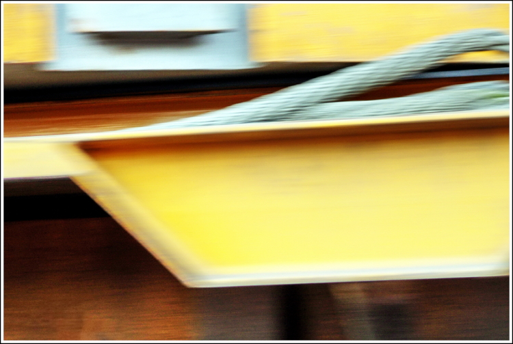 - close-up, mainly yellow - speed abstraction I -
