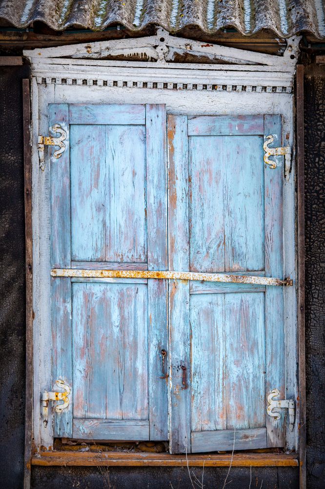 closed window, vilnius, lithuania